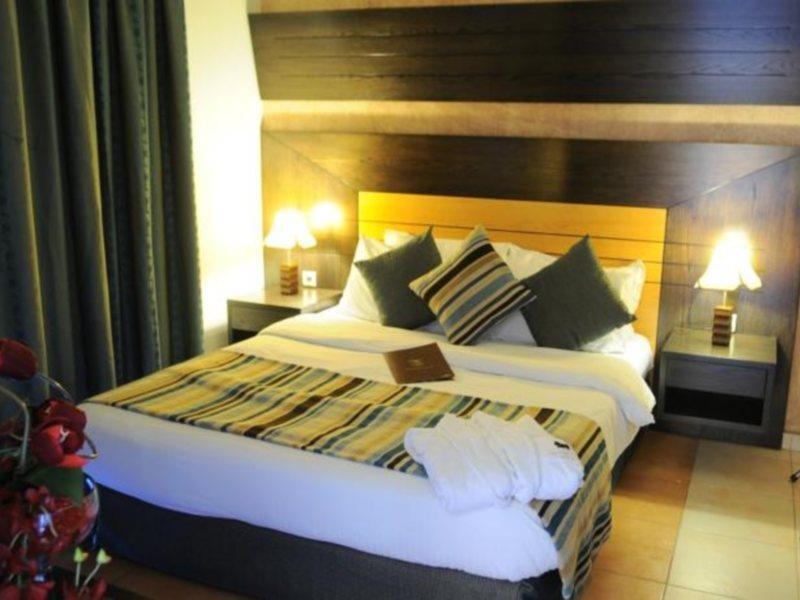 Sun Hills Suites Hotel Jounieh Bagian luar foto